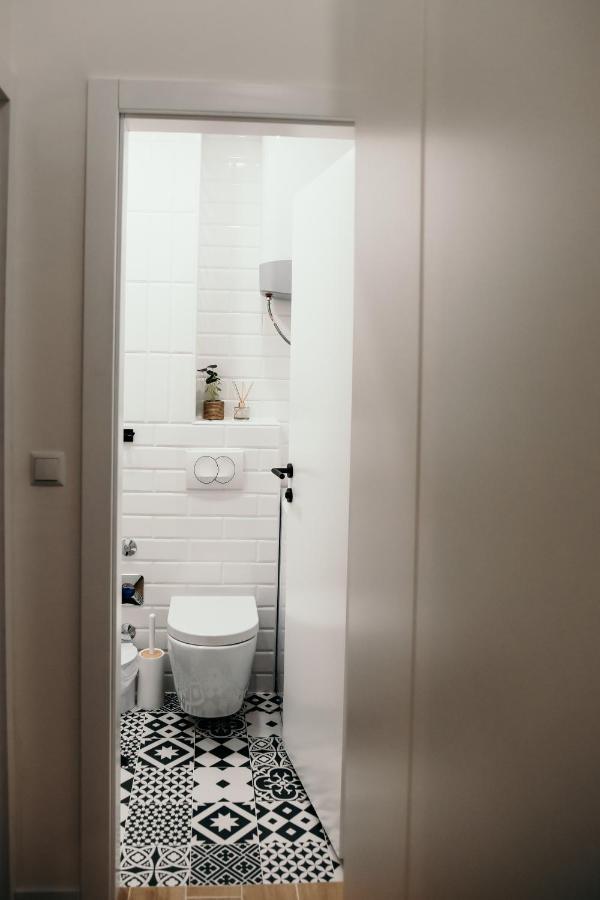 Studio Apartman Mia Жупаня Екстериор снимка