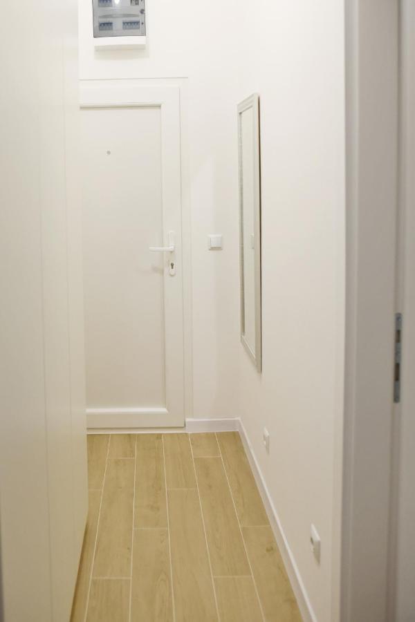 Studio Apartman Mia Жупаня Екстериор снимка